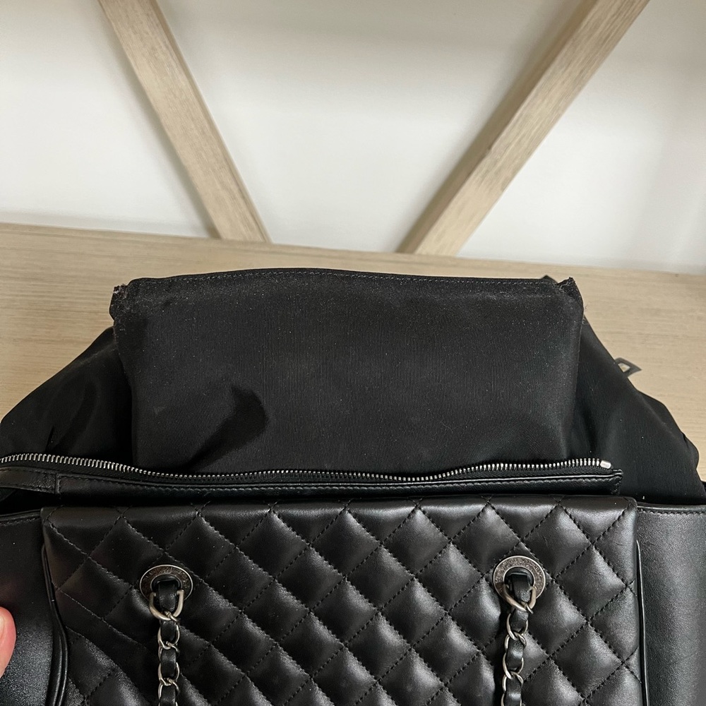 Chanel Quilted Tote - Picture 5 of 15